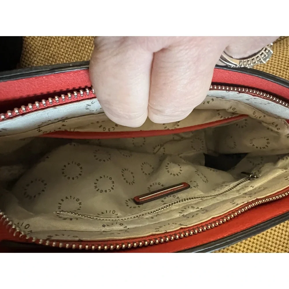 BCBG BCBGeneration Cinnabar Milena Crossbody Small Purse Bag Red MSRP $98 9x6.5